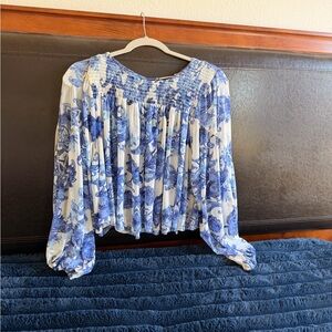 Free People Blue & White Boho Smocked Cropped Peasant Blouse Small Whimsical